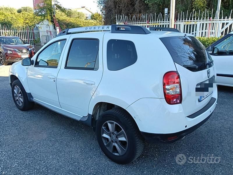 Usata Dacia Duster 110 CV (80 kW) 2017 Bianco Station wagon