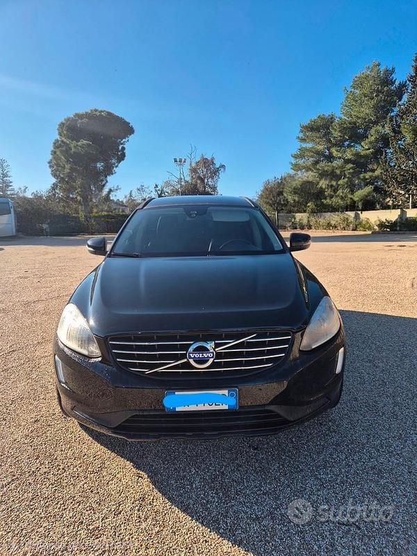 Usata Volvo XC60 203 CV (149 kW) 2015 Nero SUV