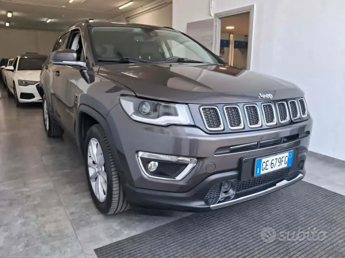Usata Jeep Compass Limited 120 CV (88 kW) 2021 Grigio SUV