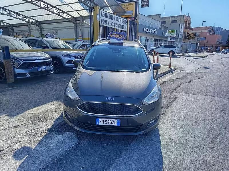 Usata Ford C-MAX Business Edition 120 CV (88 kW) 2018 Grigio chiaro Monovolume