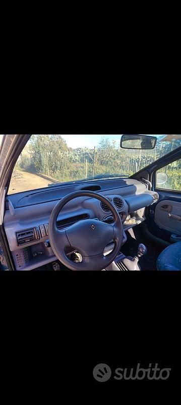 Usata Renault Twingo 2003 Blu Utilitaria