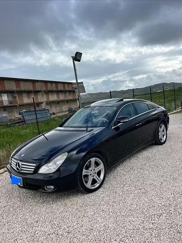 Usata Mercedes CLS320 224 CV (164 kW) 2005 Nero Berlina