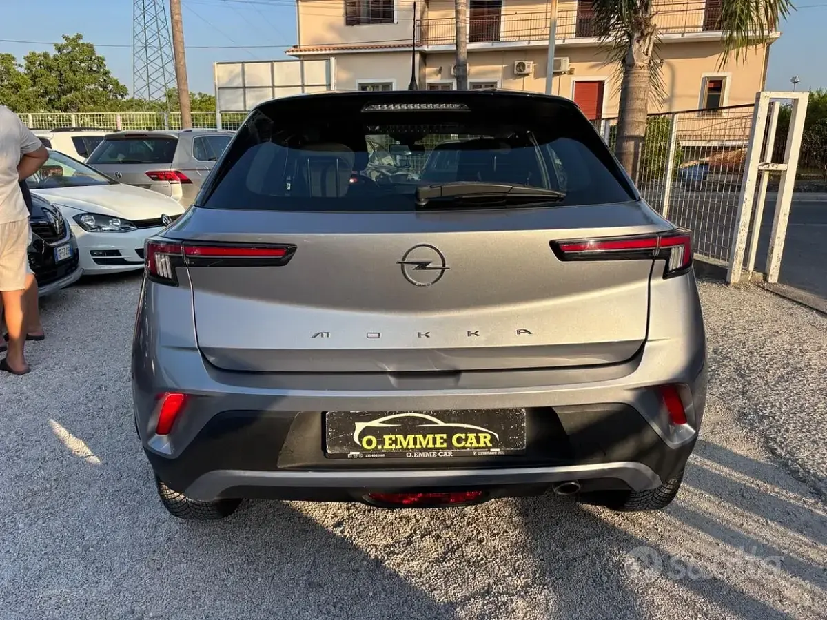 Usata Opel Mokka Edition 110 CV (80 kW) 2021 Grigio SUV
