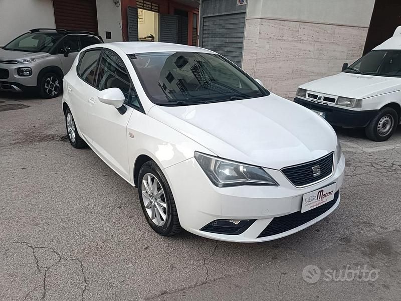 Usata Seat Ibiza Reference 75 CV (55 kW) 2015 Bianco Berlina