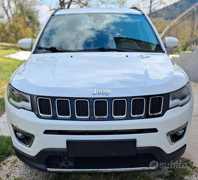 Usata Jeep Compass 120 CV (88 kW) 2018 Bianco SUV