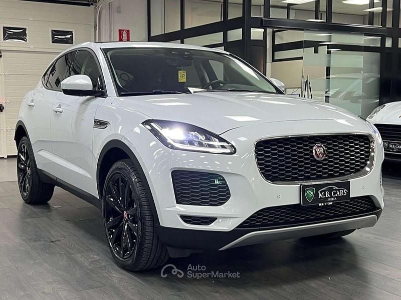 Grigio Usata 2019 Jaguar E-Pace R-Dynamic SUV | 32.900 € (Molto cara) - Immagine 1/4