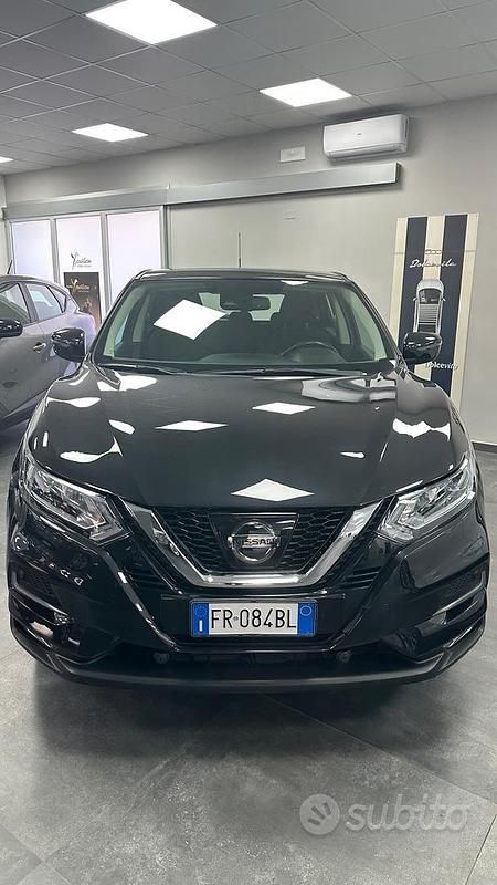 Usata Nissan Qashqai Acenta 110 CV (80 kW) 2018 Nero SUV