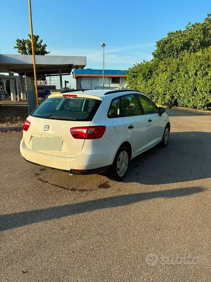 Usata Seat Ibiza ST Reference 69 CV (50 kW) 2011 Bianco Station wagon