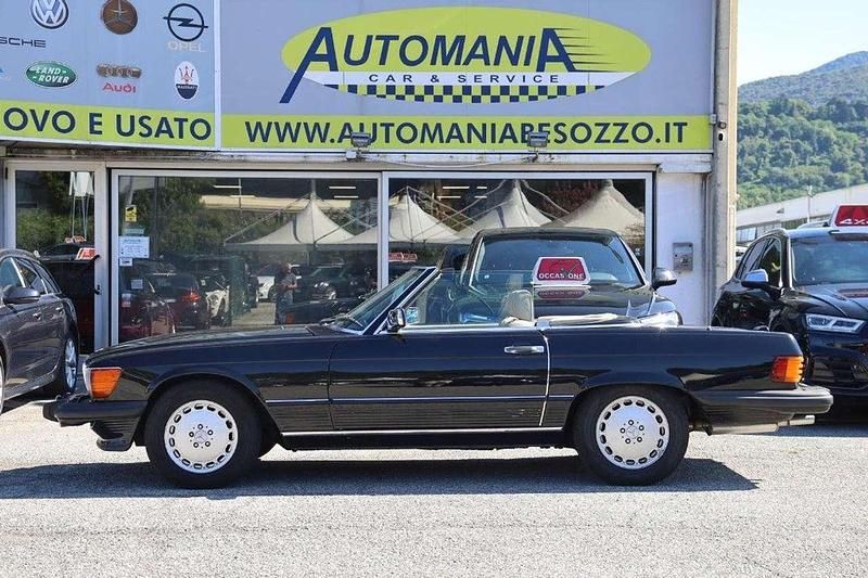 Usata Mercedes 560 227 CV (166 kW) 1986 Blu scuro Cabrio