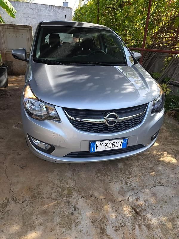 Usata Opel Karl Rocks S 75 CV (55 kW) 2019 Grigio Utilitaria