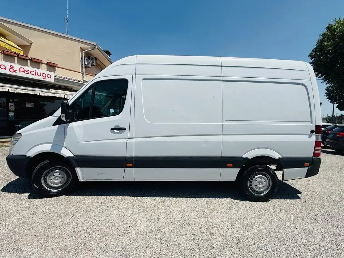 Usata Mercedes Sprinter 129 CV (94 kW) 2011 Bianco