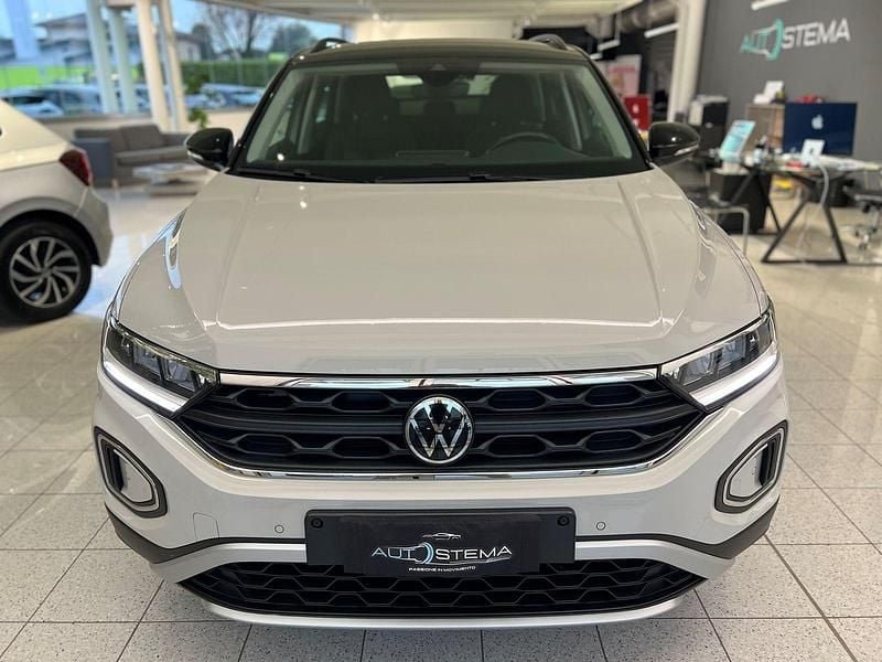 Occasion VW T-Roc Life 150 ch (110 kW) 2022 Beige SUV