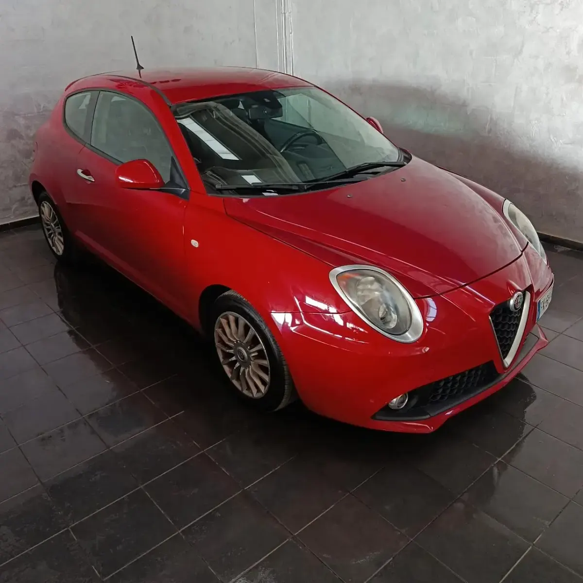 Usata Alfa Romeo MiTo Super 95 CV (69 kW) 2017 Rosso Utilitaria
