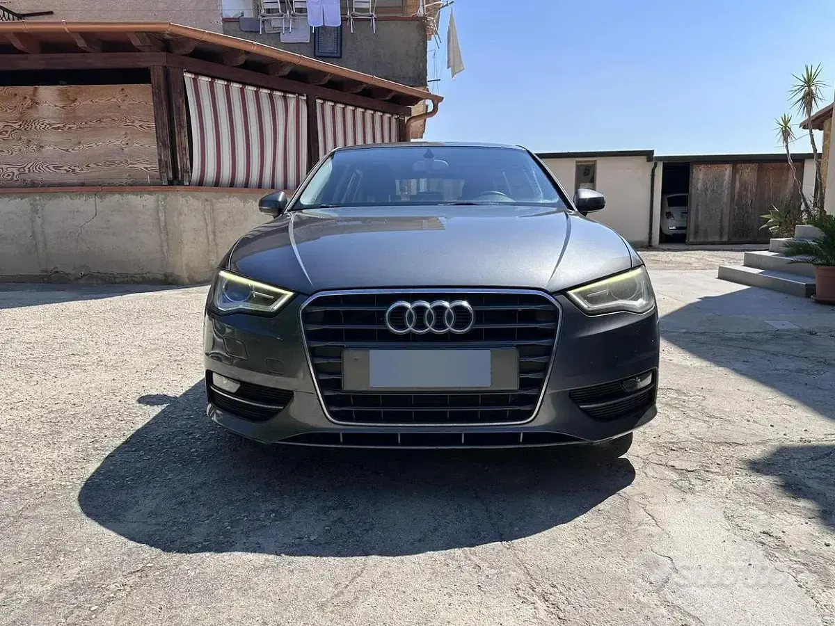 Usata Audi A3 150 CV (110 kW) 2015 Grigio Berlina