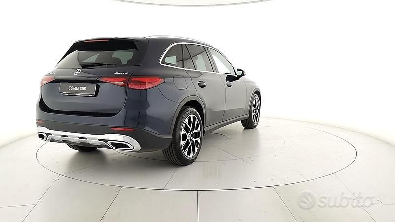 Usata Mercedes GLC43 AMG 197 CV (144 kW) 2023 Blu SUV