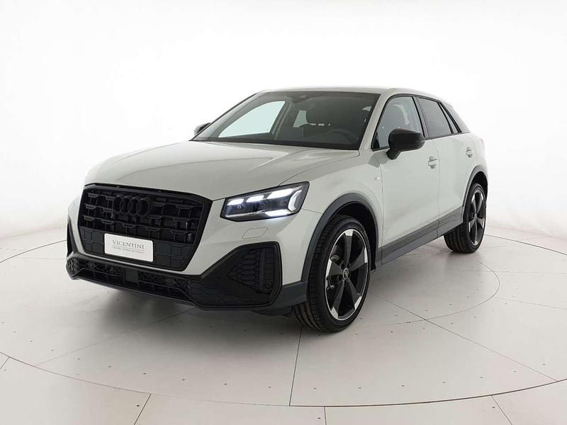 Nuova Audi Q2 150 CV (110 kW) 2026 Argento cavo metallizzato SUV