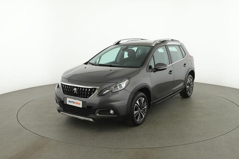 Usata Peugeot 2008 Allure 120 CV (88 kW) 2019 Grigio SUV