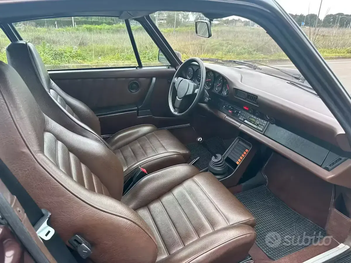 Usata Porsche 911SC 204 CV (150 kW) 1981 Marrone Coupé