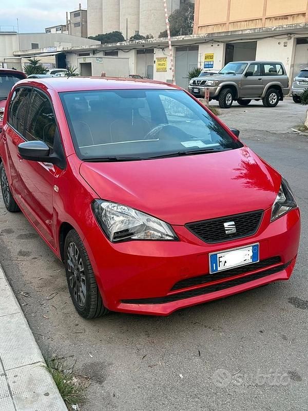 Usata Seat Mii Chic 60 CV (44 kW) 2019 Rosso Utilitaria