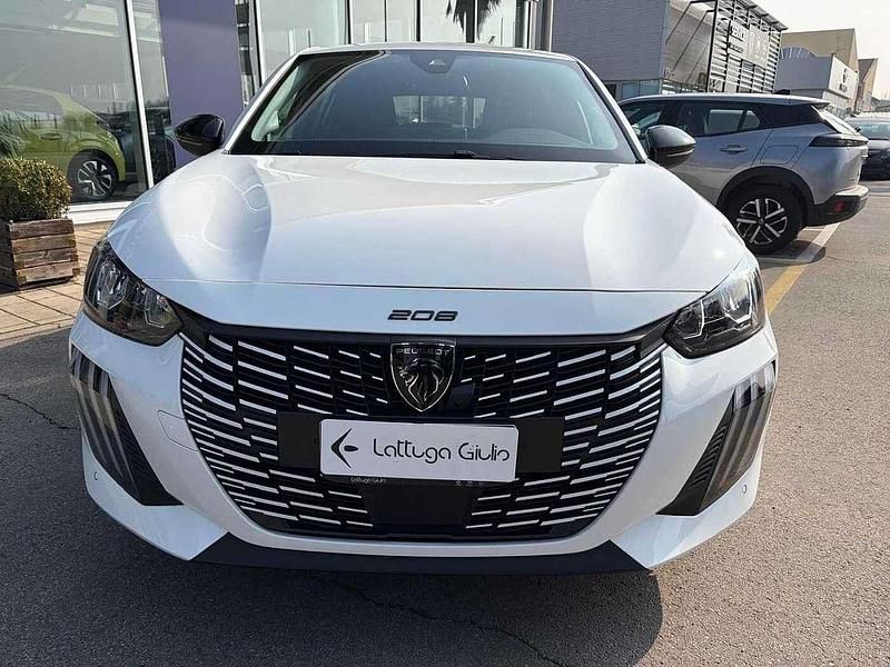 Usata Peugeot 208 Allure 136 CV (100 kW) 2025 Bianco Utilitaria