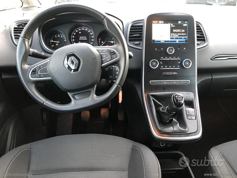 Usata Renault Scénic IV 95 CV (69 kW) 2018 Blu/azzurro Monovolume