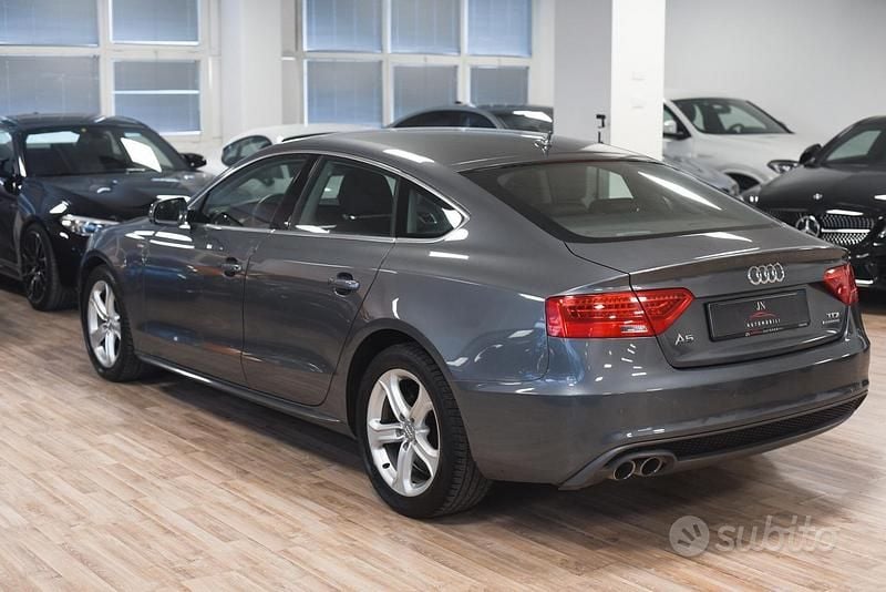 Usata Audi A5 Design 190 CV (139 kW) 2016 Grigio Coupé