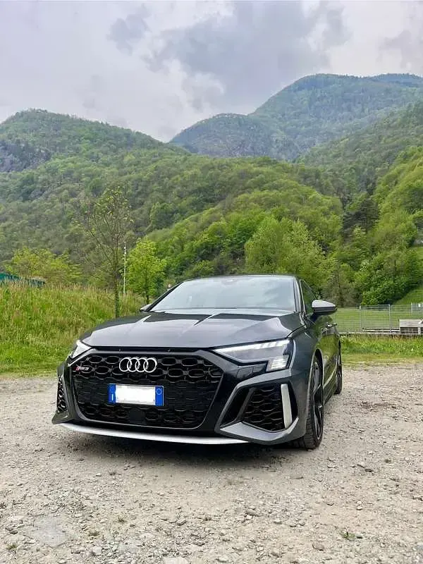 Usata Audi RS3 Ambiente 400 CV (294 kW) 2022 Grigio Berlina