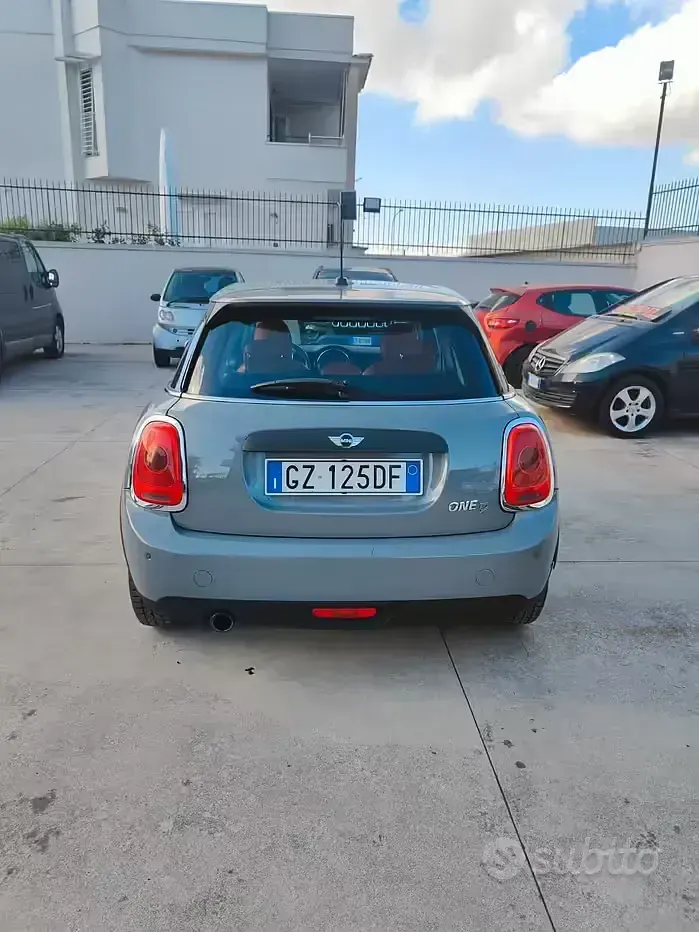 Begagnad Mini One D 95 HK (69 kW) 2015 Grå Halvkombi