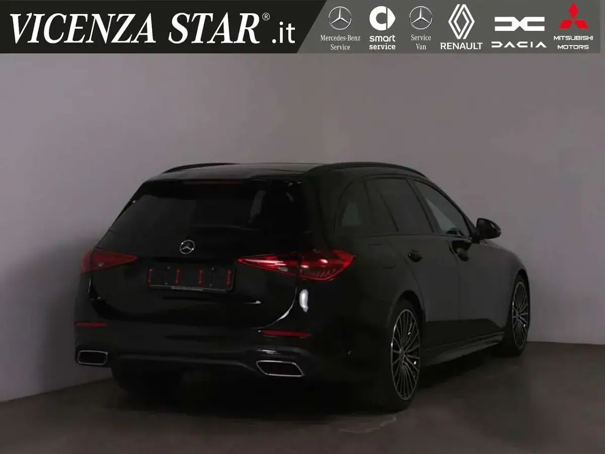 Usata Mercedes C200 Premium 163 CV (119 kW) 2025 Nero Station wagon