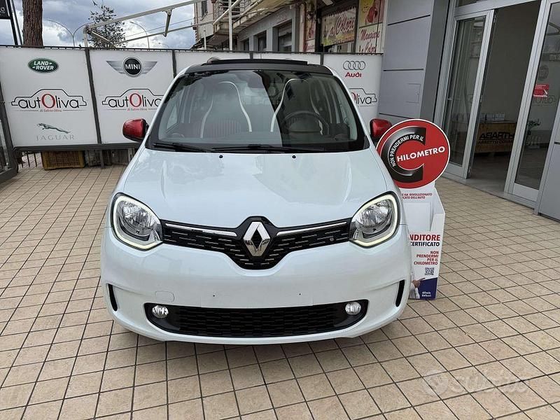 Usata Renault Twingo SE 69 CV (50 kW) 2020 Grigio Utilitaria