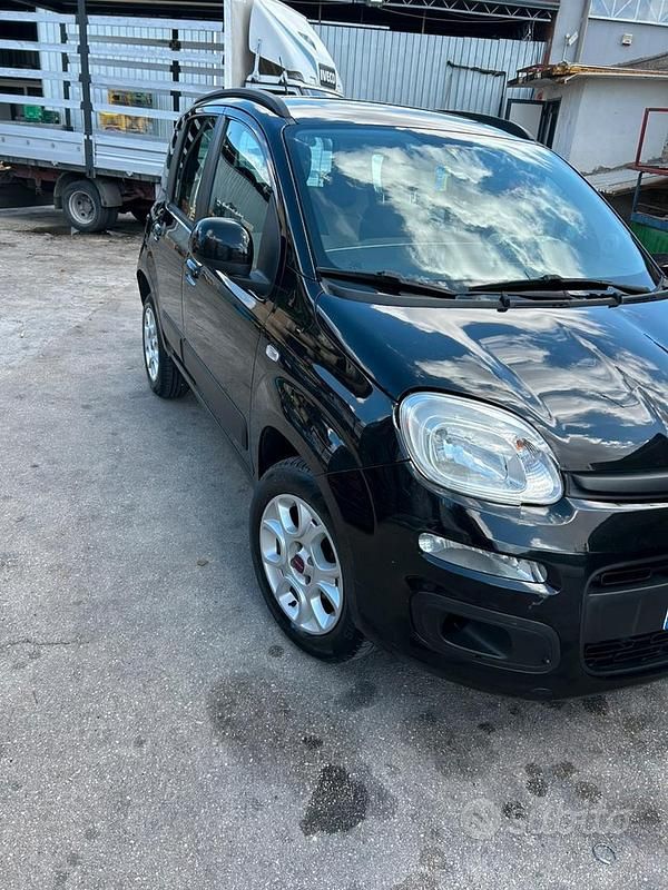 Usata Fiat Panda 85 CV (62 kW) 2015 Nero Utilitaria