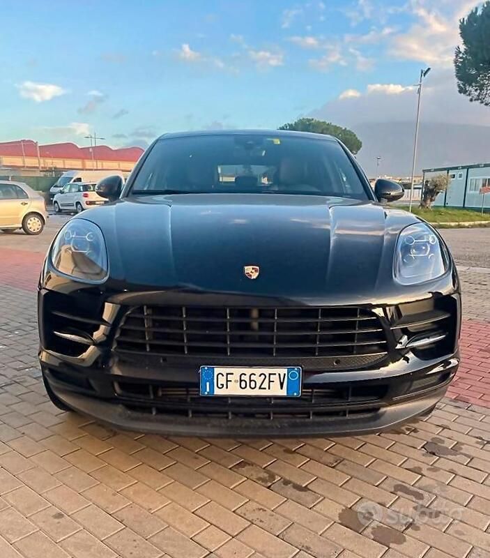 Usata 2019 Porsche Macan SUV | 46.900 € (Super prezzo) - Immagine 1/4