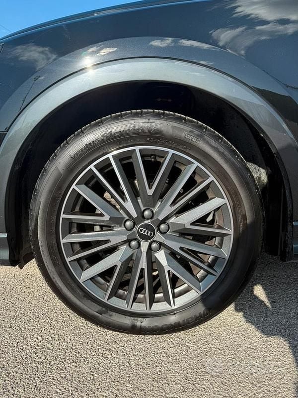 Usata Audi Q3 Sportback Business Plus 204 CV (150 kW) 2021 Nero SUV