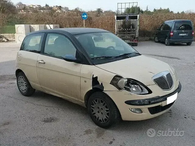 Usata Lancia Ypsilon 69 CV (50 kW) 2005 Utilitaria