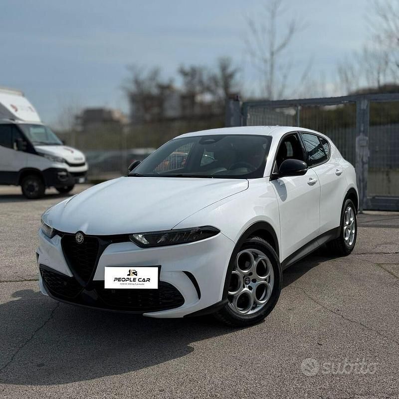 Usata Alfa Romeo Tonale Ti 130 CV (95 kW) 2023 Bianco SUV