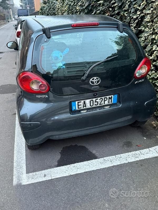 Usata Toyota Aygo 68 CV (50 kW) 2010 Utilitaria
