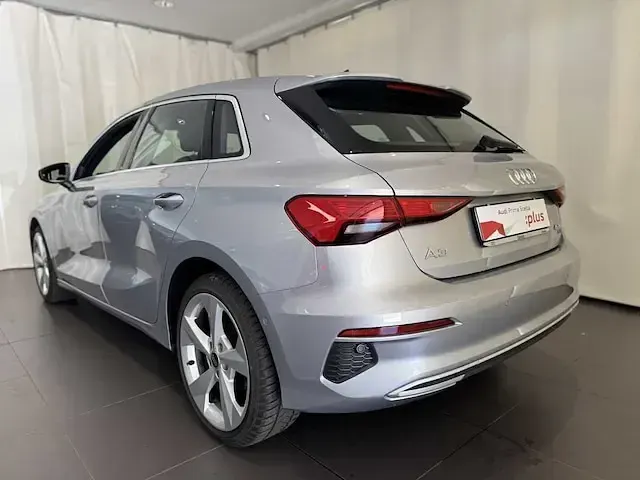 Usata Audi A3 Business 200 CV (147 kW) 2021 Argento Berlina