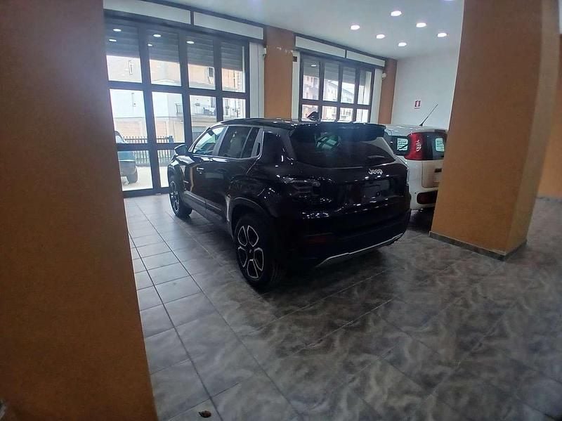 Nuova Jeep Avenger Summit 101 CV (74 kW) 2025 Grigio SUV