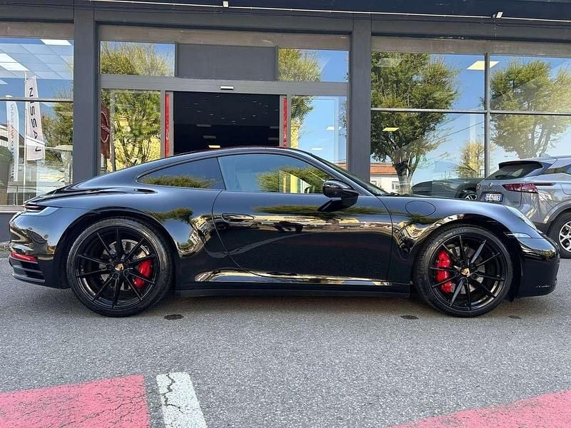 Usata Porsche 911 Carrera 4S 450 CV (330 kW) 2023 Nero Coupé