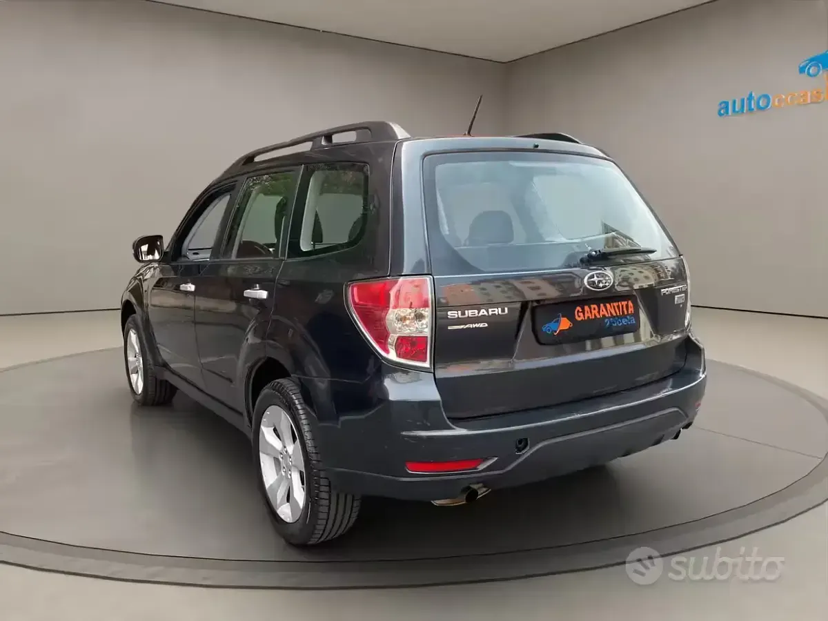 Usata Subaru Forester 147 CV (108 kW) 2013 Blu/azzurro SUV