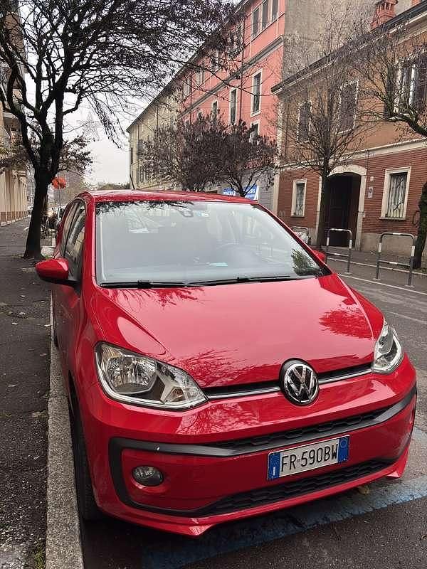 Usata VW up! Move 75 CV (55 kW) 2018 Rosso Utilitaria