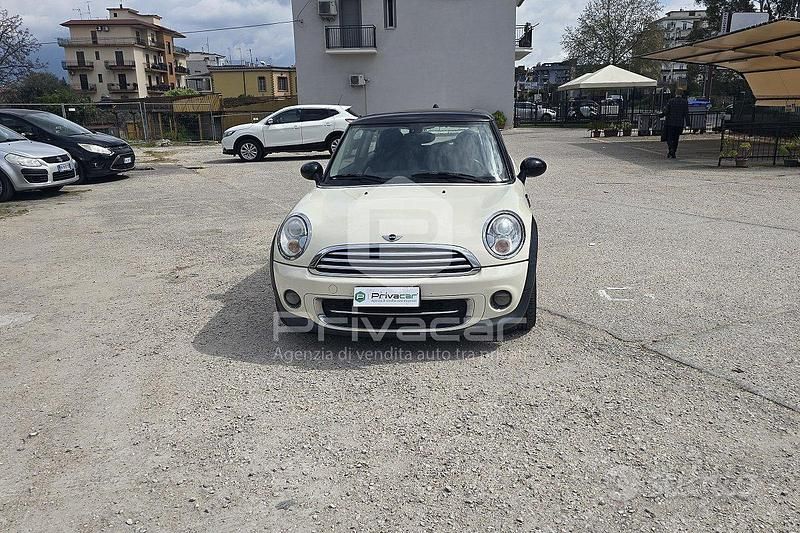 Käytetty Mini Cooper D 112 HP (82 kW) 2012 Valkoinen Viistoperä