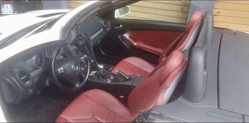 Usata Mercedes SLK200 163 CV (119 kW) 2006 Cabrio