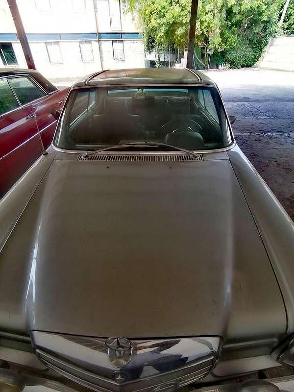 Usata Mercedes 250 150 CV (110 kW) 1971 Argento Coupé