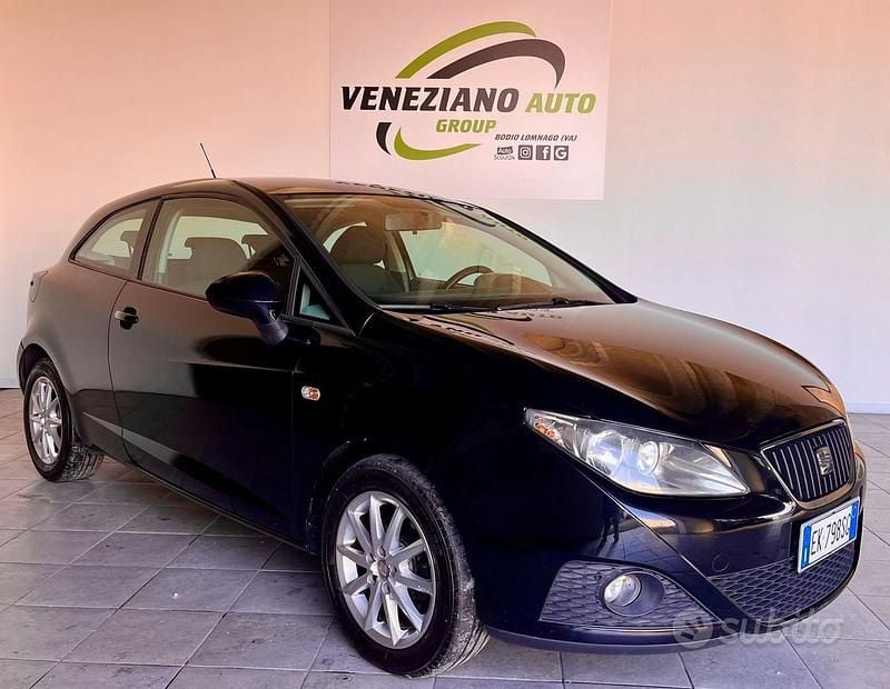 Usata Seat Ibiza Style 90 CV (66 kW) 2011 Coupé