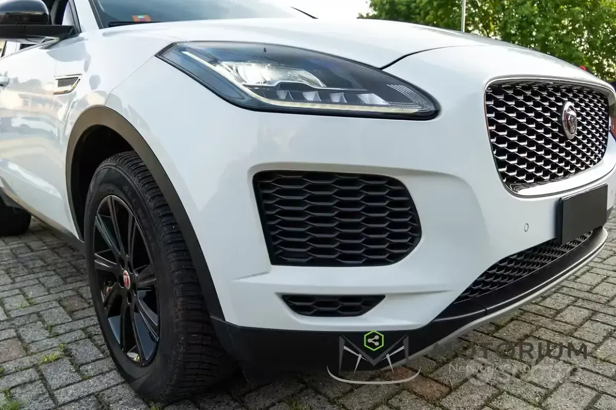 Usata Jaguar E-Pace 150 CV (110 kW) 2020 Bianco SUV