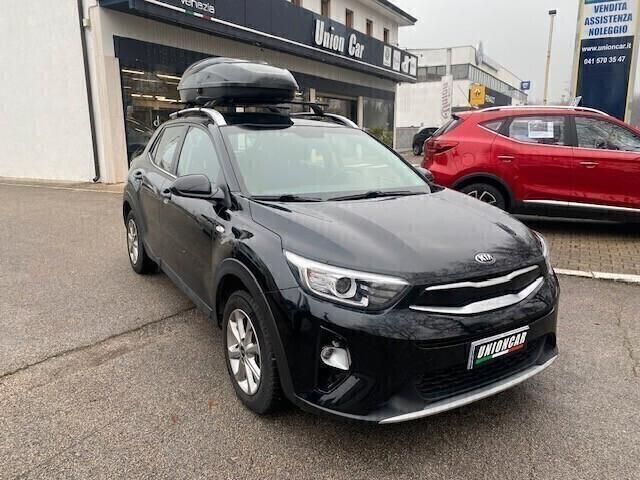 Usata Kia Stonic Style 100 CV (73 kW) 2019 Nero SUV