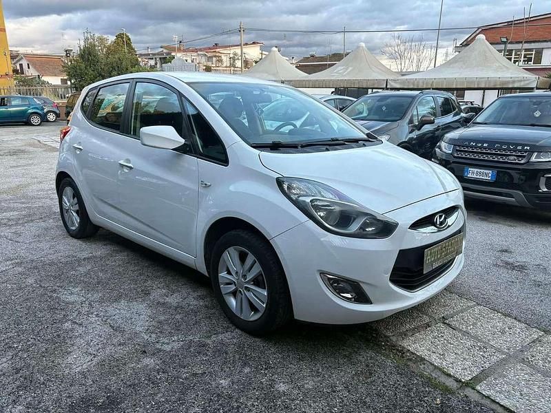 Usata Hyundai ix20 Style 90 CV (66 kW) 2014 Bianco Utilitaria