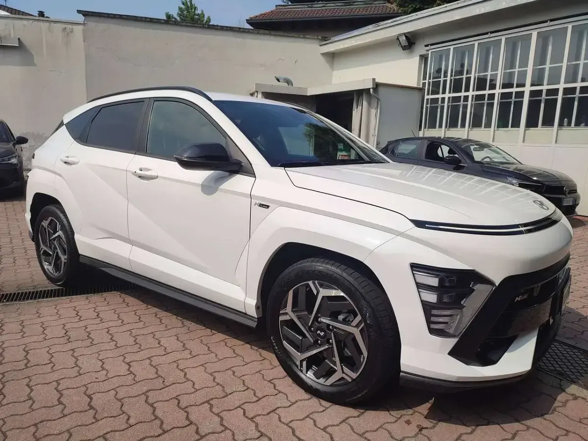 Usata Hyundai Kona N Line 141 CV (103 kW) 2024 Bianco SUV
