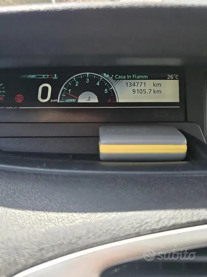 Usata Renault Scénic III XMOD 106 CV (77 kW) 2011 Nero Monovolume